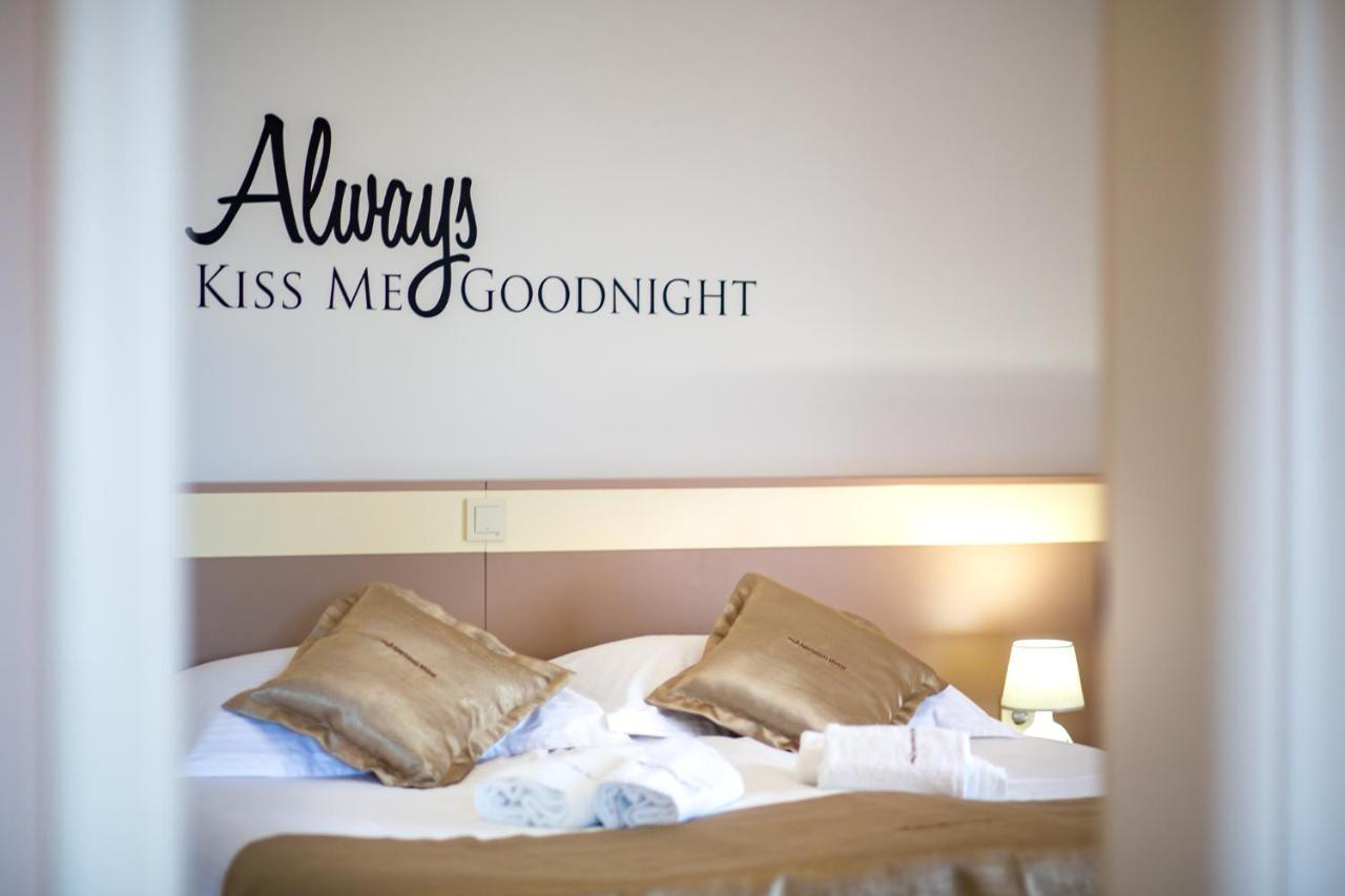 Mistral Apartments Lopar Luaran gambar