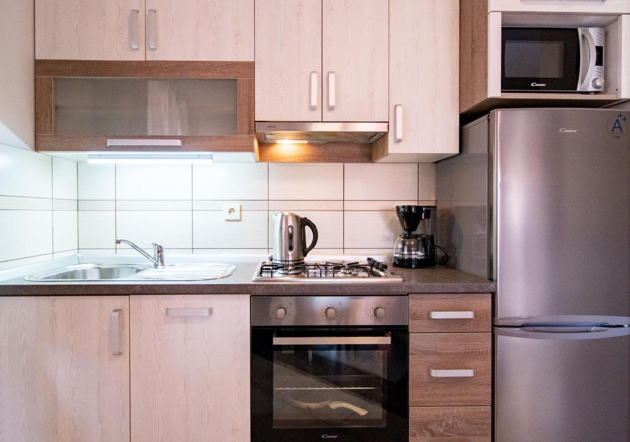 Mistral Apartments Lopar Luaran gambar